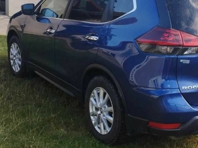 Синий Ниссан Rogue, объемом двигателя 2.5 л и пробегом 90 тыс. км за 17000 $, фото 2 на Automoto.ua