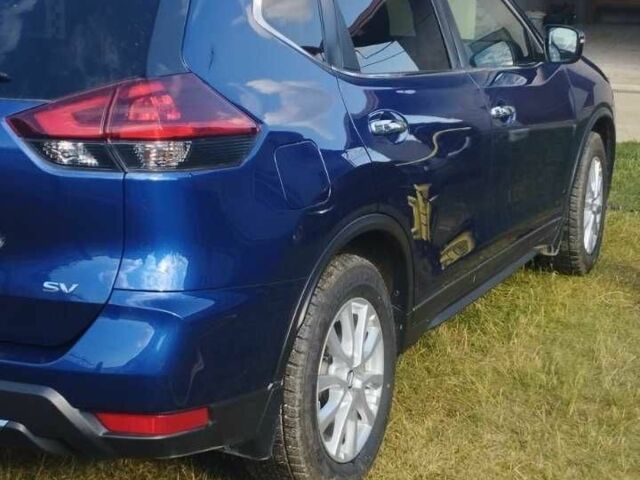 Синий Ниссан Rogue, объемом двигателя 2.5 л и пробегом 90 тыс. км за 17000 $, фото 3 на Automoto.ua