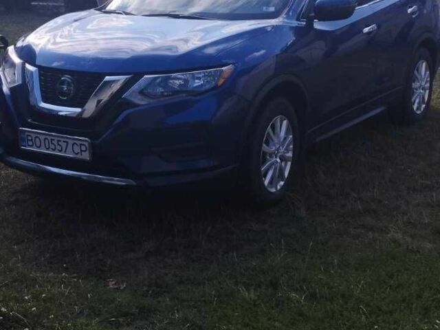 Синий Ниссан Rogue, объемом двигателя 2.5 л и пробегом 90 тыс. км за 17000 $, фото 1 на Automoto.ua