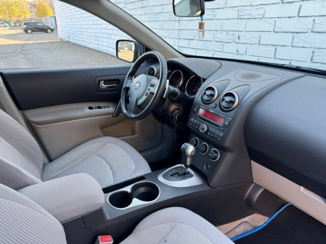 Синий Ниссан Rogue, объемом двигателя 2.5 л и пробегом 243 тыс. км за 7200 $, фото 8 на Automoto.ua