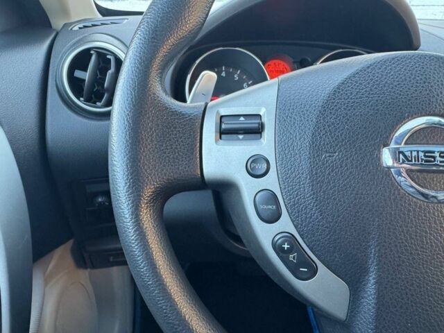 Синий Ниссан Rogue, объемом двигателя 2.5 л и пробегом 243 тыс. км за 7200 $, фото 19 на Automoto.ua