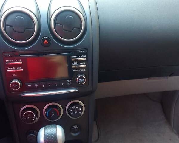 Синий Ниссан Rogue, объемом двигателя 2.5 л и пробегом 125 тыс. км за 12030 $, фото 3 на Automoto.ua