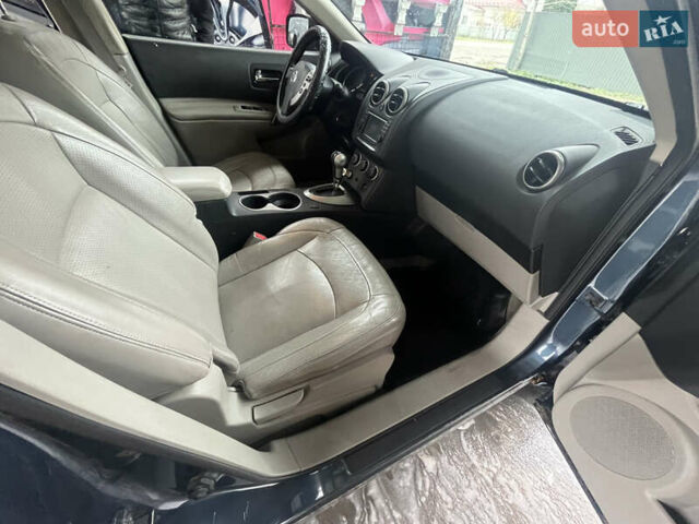 Синий Ниссан Rogue, объемом двигателя 2.49 л и пробегом 204 тыс. км за 7750 $, фото 9 на Automoto.ua