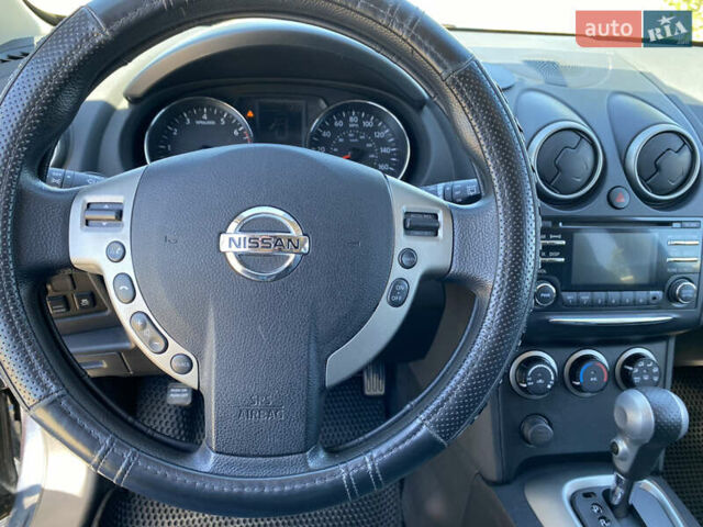 Синий Ниссан Rogue, объемом двигателя 2.5 л и пробегом 175 тыс. км за 8700 $, фото 4 на Automoto.ua