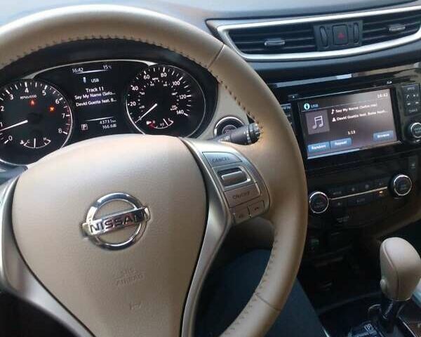 Синий Ниссан Rogue, объемом двигателя 2.5 л и пробегом 114 тыс. км за 11100 $, фото 4 на Automoto.ua