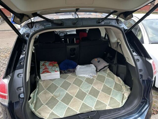 Синій Ніссан Rogue, об'ємом двигуна 2.5 л та пробігом 130 тис. км за 13500 $, фото 9 на Automoto.ua