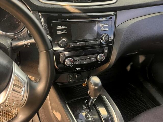 Синий Ниссан Rogue, объемом двигателя 2.5 л и пробегом 0 тыс. км за 13700 $, фото 3 на Automoto.ua