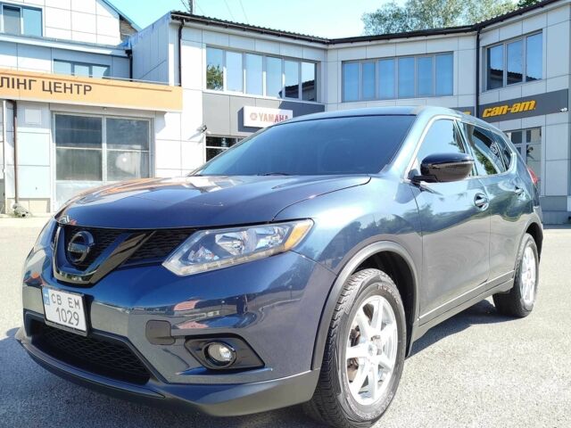 Синий Ниссан Rogue, объемом двигателя 2.5 л и пробегом 138 тыс. км за 12000 $, фото 3 на Automoto.ua
