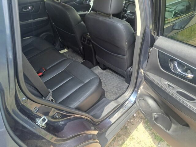 Синий Ниссан Rogue, объемом двигателя 2.5 л и пробегом 170 тыс. км за 14000 $, фото 7 на Automoto.ua