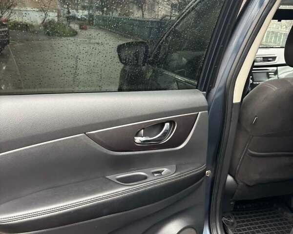 Синій Ніссан Rogue, об'ємом двигуна 2.49 л та пробігом 190 тис. км за 11800 $, фото 7 на Automoto.ua