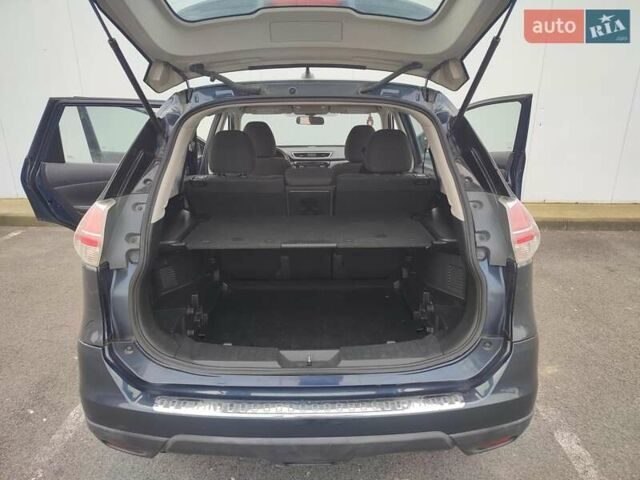 Синий Ниссан Rogue, объемом двигателя 2.5 л и пробегом 119 тыс. км за 10900 $, фото 10 на Automoto.ua