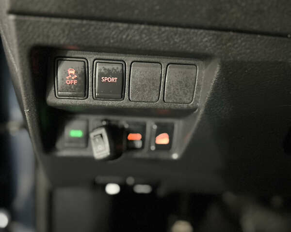 Синий Ниссан Rogue, объемом двигателя 2.49 л и пробегом 136 тыс. км за 13300 $, фото 62 на Automoto.ua