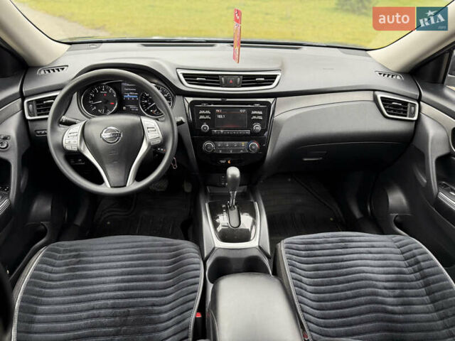Синий Ниссан Rogue, объемом двигателя 2.5 л и пробегом 205 тыс. км за 12200 $, фото 19 на Automoto.ua