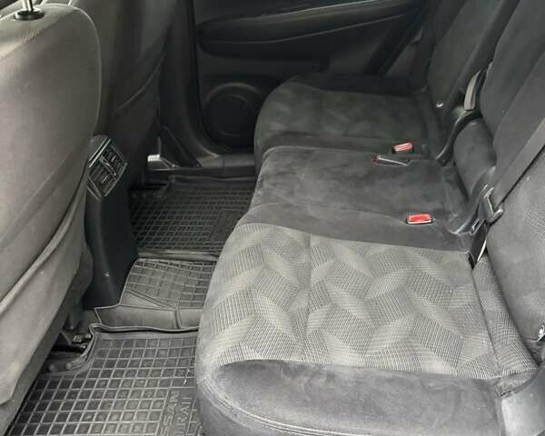 Синій Ніссан Rogue, об'ємом двигуна 2.49 л та пробігом 190 тис. км за 11800 $, фото 10 на Automoto.ua