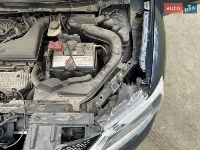 Синий Ниссан Rogue, объемом двигателя 2.5 л и пробегом 205 тыс. км за 12200 $, фото 31 на Automoto.ua