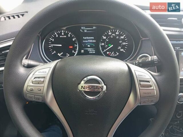Синий Ниссан Rogue, объемом двигателя 2.49 л и пробегом 173 тыс. км за 11400 $, фото 3 на Automoto.ua