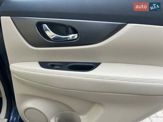 Синий Ниссан Rogue, объемом двигателя 2.5 л и пробегом 155 тыс. км за 10999 $, фото 30 на Automoto.ua