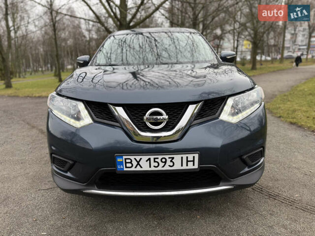 Синий Ниссан Rogue, объемом двигателя 2.5 л и пробегом 205 тыс. км за 12200 $, фото 11 на Automoto.ua