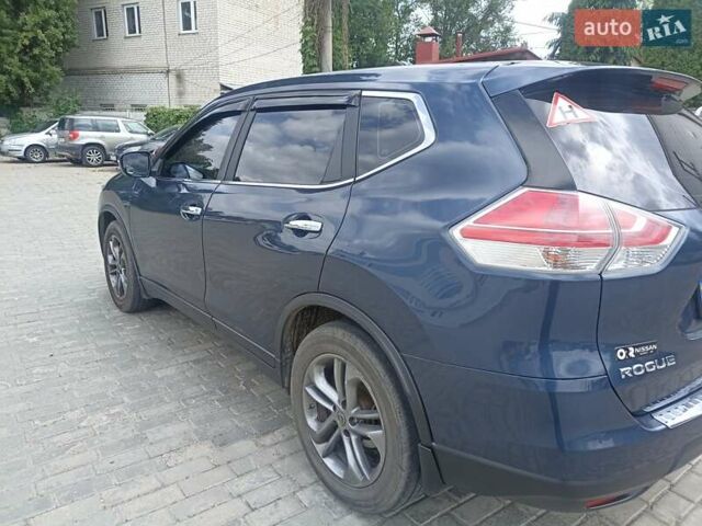 Синий Ниссан Rogue, объемом двигателя 2.49 л и пробегом 99 тыс. км за 15500 $, фото 1 на Automoto.ua
