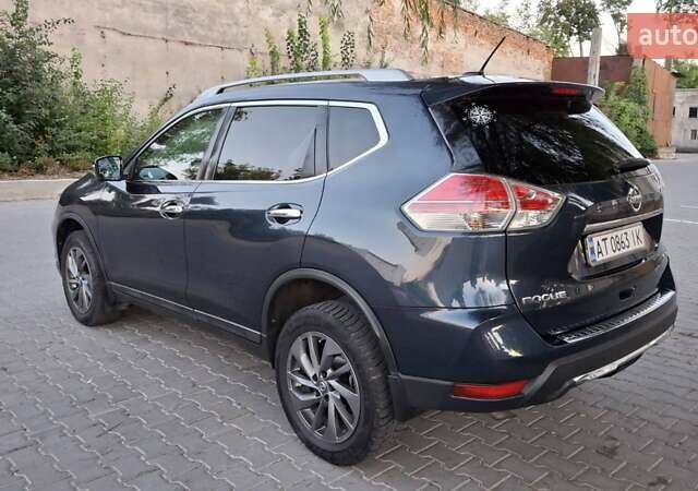 Синий Ниссан Rogue, объемом двигателя 2.5 л и пробегом 278 тыс. км за 11700 $, фото 46 на Automoto.ua