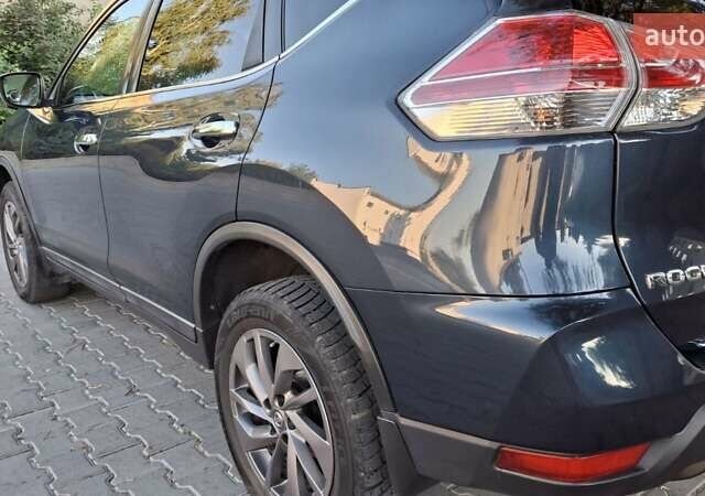 Синий Ниссан Rogue, объемом двигателя 2.5 л и пробегом 278 тыс. км за 11700 $, фото 9 на Automoto.ua