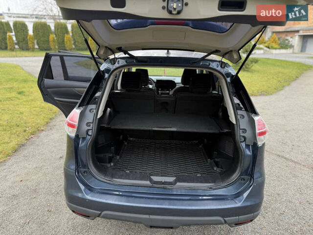 Синий Ниссан Rogue, объемом двигателя 2.5 л и пробегом 205 тыс. км за 12200 $, фото 25 на Automoto.ua