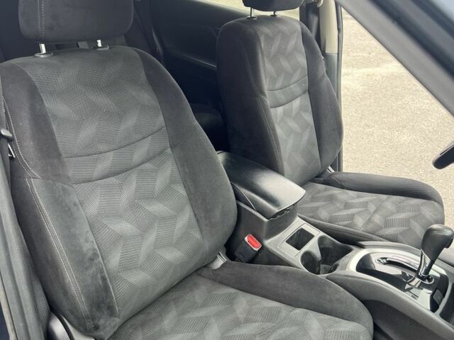 Синий Ниссан Rogue, объемом двигателя 2.5 л и пробегом 102 тыс. км за 278 $, фото 7 на Automoto.ua