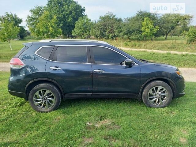 Ниссан Rogue 2015 в Тернополе на Automoto.ua Синий Ниссан Rogue, объемом двигателя 2.5 л и пробегом 150 тыс. км за 13500 $, фото 2 на Automoto.ua