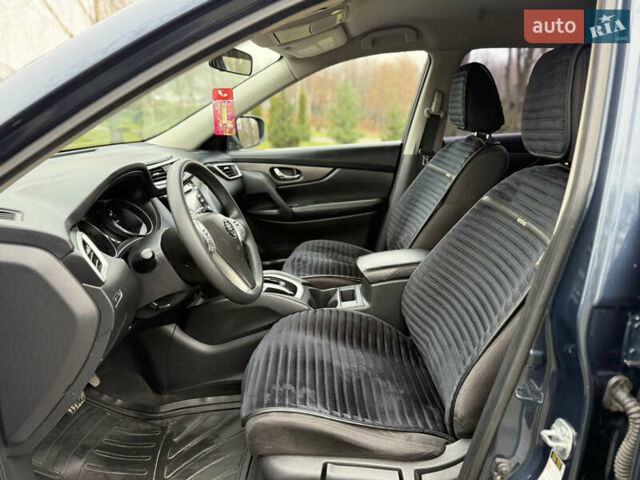 Синий Ниссан Rogue, объемом двигателя 2.5 л и пробегом 205 тыс. км за 12200 $, фото 16 на Automoto.ua