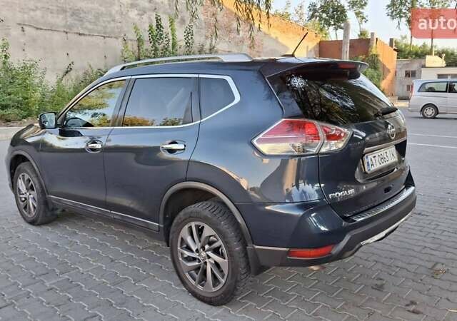 Синий Ниссан Rogue, объемом двигателя 2.5 л и пробегом 278 тыс. км за 11700 $, фото 4 на Automoto.ua