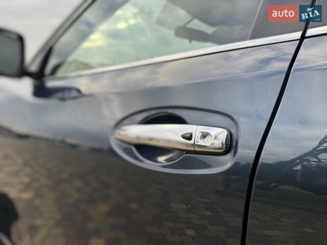 Синий Ниссан Rogue, объемом двигателя 2.5 л и пробегом 140 тыс. км за 12500 $, фото 9 на Automoto.ua