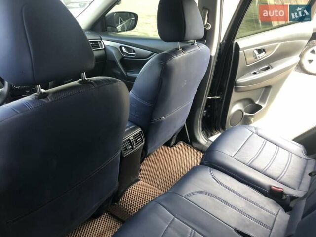 Синий Ниссан Rogue, объемом двигателя 2.49 л и пробегом 167 тыс. км за 13000 $, фото 8 на Automoto.ua