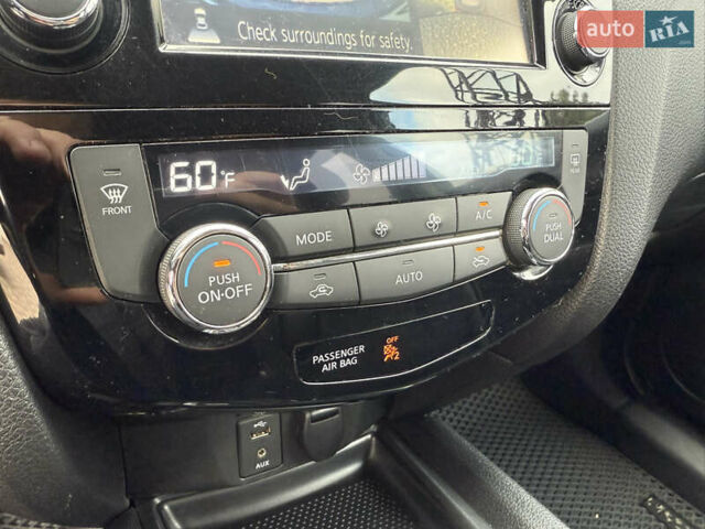 Синий Ниссан Rogue, объемом двигателя 2.5 л и пробегом 140 тыс. км за 12500 $, фото 42 на Automoto.ua