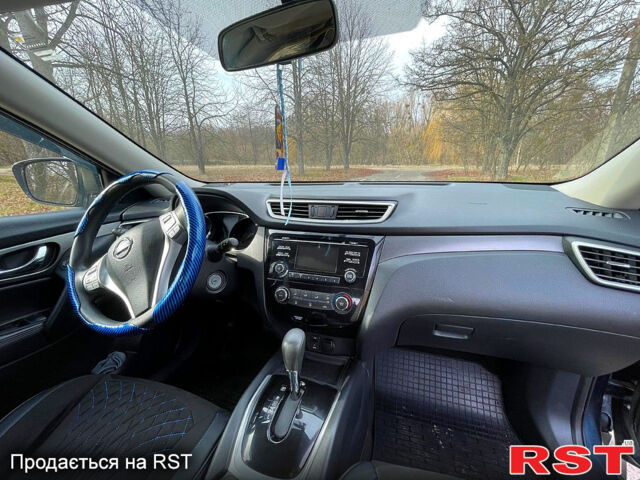 Синий Ниссан Rogue, объемом двигателя 2.5 л и пробегом 116 тыс. км за 13500 $, фото 4 на Automoto.ua