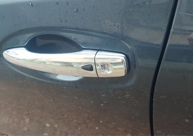 Синій Ніссан Rogue, об'ємом двигуна 2.5 л та пробігом 194 тис. км за 12300 $, фото 5 на Automoto.ua