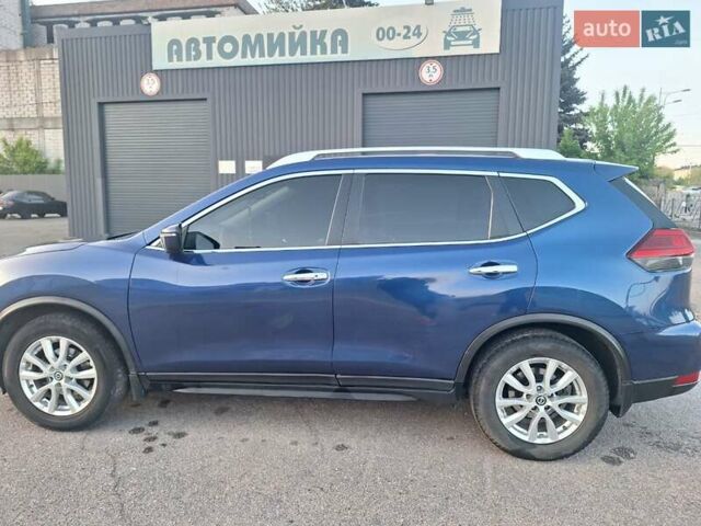 Синий Ниссан Rogue, объемом двигателя 2.49 л и пробегом 101 тыс. км за 16000 $, фото 16 на Automoto.ua