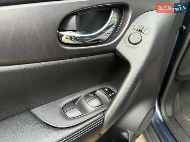 Синий Ниссан Rogue, объемом двигателя 2.5 л и пробегом 140 тыс. км за 12500 $, фото 35 на Automoto.ua