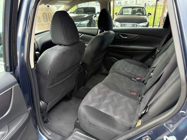 Синий Ниссан Rogue, объемом двигателя 0 л и пробегом 101 тыс. км за 12950 $, фото 6 на Automoto.ua