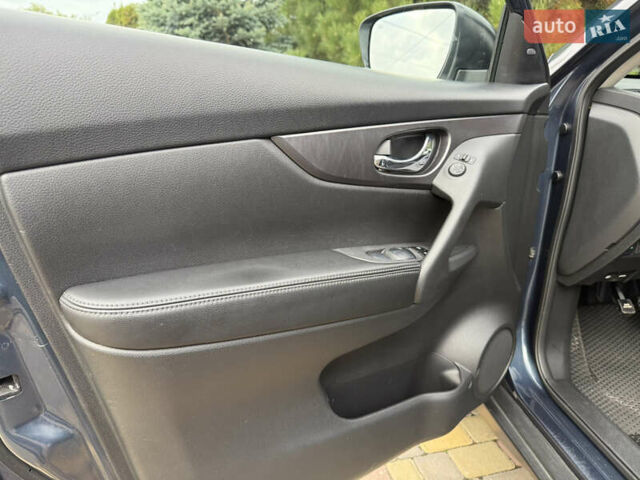 Синий Ниссан Rogue, объемом двигателя 2.5 л и пробегом 140 тыс. км за 12500 $, фото 34 на Automoto.ua