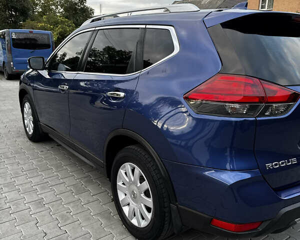 Синий Ниссан Rogue, объемом двигателя 2.49 л и пробегом 98 тыс. км за 13800 $, фото 12 на Automoto.ua