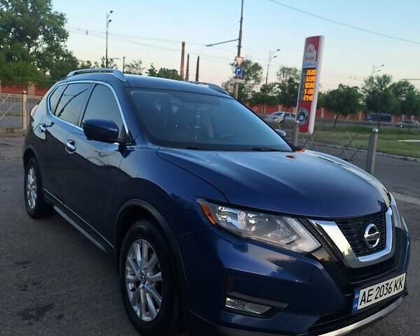 Синий Ниссан Rogue, объемом двигателя 2.49 л и пробегом 101 тыс. км за 16000 $, фото 5 на Automoto.ua