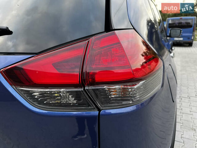 Синий Ниссан Rogue, объемом двигателя 2.49 л и пробегом 98 тыс. км за 13800 $, фото 18 на Automoto.ua
