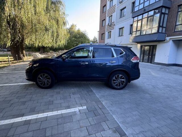 Синий Ниссан Rogue, объемом двигателя 2.5 л и пробегом 109 тыс. км за 16200 $, фото 2 на Automoto.ua