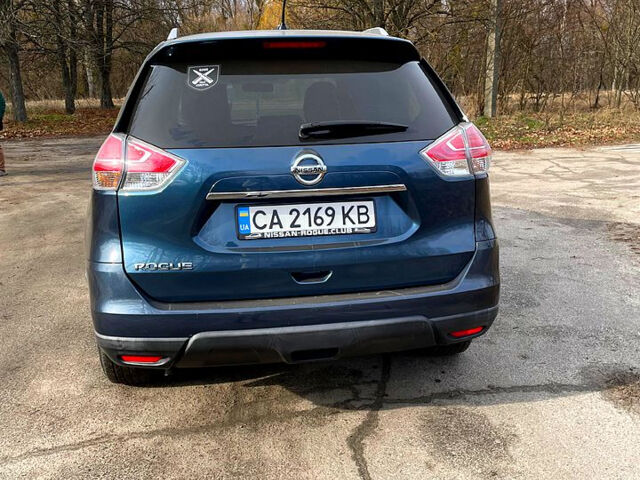 Синий Ниссан Rogue, объемом двигателя 2.5 л и пробегом 116 тыс. км за 13500 $, фото 5 на Automoto.ua