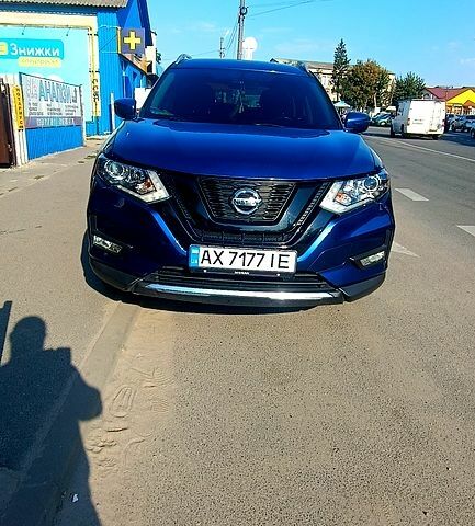 Синий Ниссан Rogue, объемом двигателя 2.5 л и пробегом 99 тыс. км за 15800 $, фото 2 на Automoto.ua