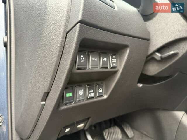 Синий Ниссан Rogue, объемом двигателя 2.5 л и пробегом 140 тыс. км за 12500 $, фото 36 на Automoto.ua