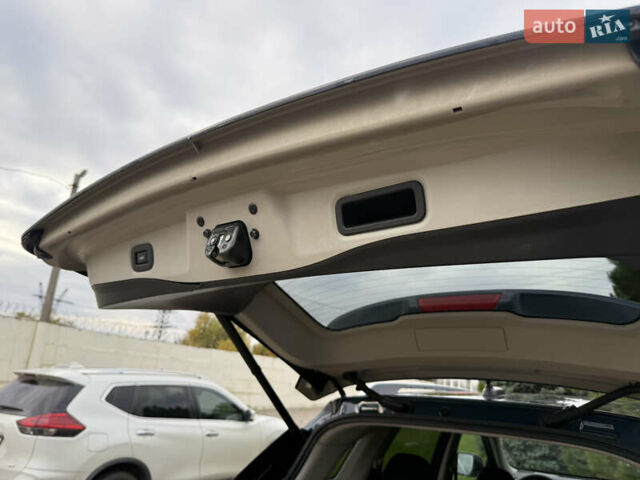 Синий Ниссан Rogue, объемом двигателя 2.5 л и пробегом 140 тыс. км за 12500 $, фото 45 на Automoto.ua