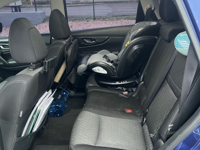 Синий Ниссан Rogue, объемом двигателя 2.5 л и пробегом 134 тыс. км за 13700 $, фото 8 на Automoto.ua