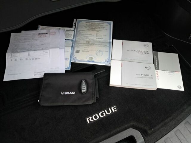 Синий Ниссан Rogue, объемом двигателя 2.5 л и пробегом 194 тыс. км за 13750 $, фото 23 на Automoto.ua