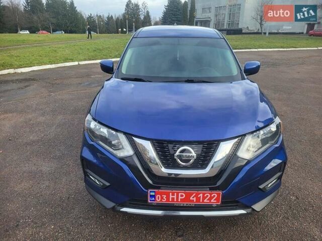 Синий Ниссан Rogue, объемом двигателя 2.49 л и пробегом 189 тыс. км за 11990 $, фото 2 на Automoto.ua